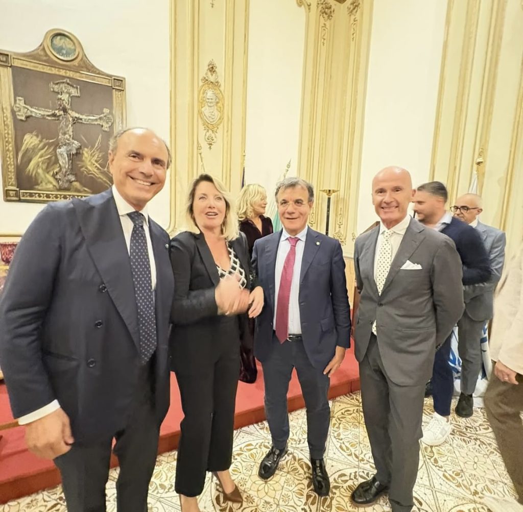 “Il digiuno su misura”, il nuovo libro della prof. Annamaria Colao