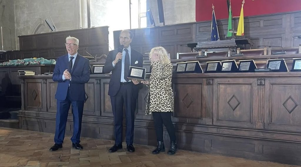 All’avvocato Famiglietti la targa commemorativa “Aldo De Gioia”