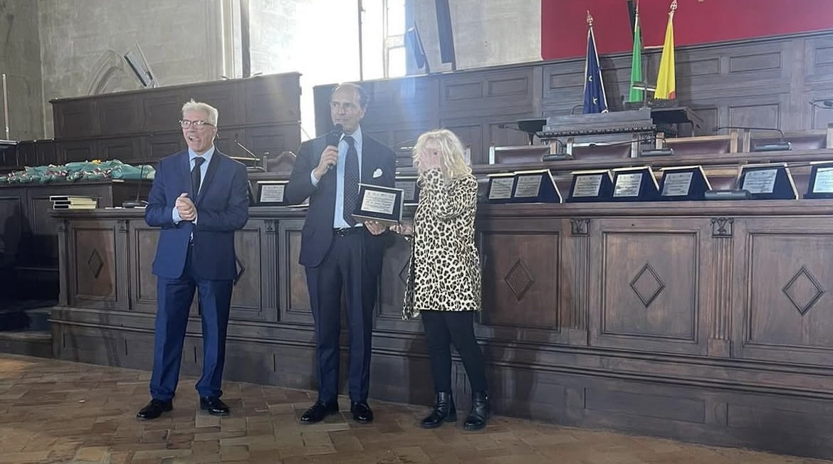 All’avvocato Famiglietti la targa commemorativa “Aldo De Gioia”