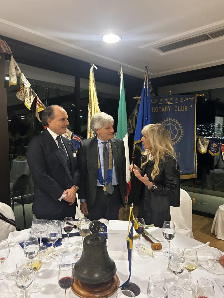 Il Corpo Diplomatico Consolare Napoli-Campania incontra il Rotary Club Napoli